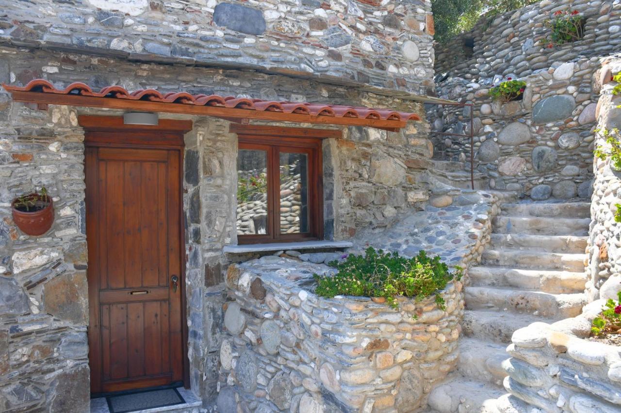 Velanos Villas Kefálion Extérieur photo
